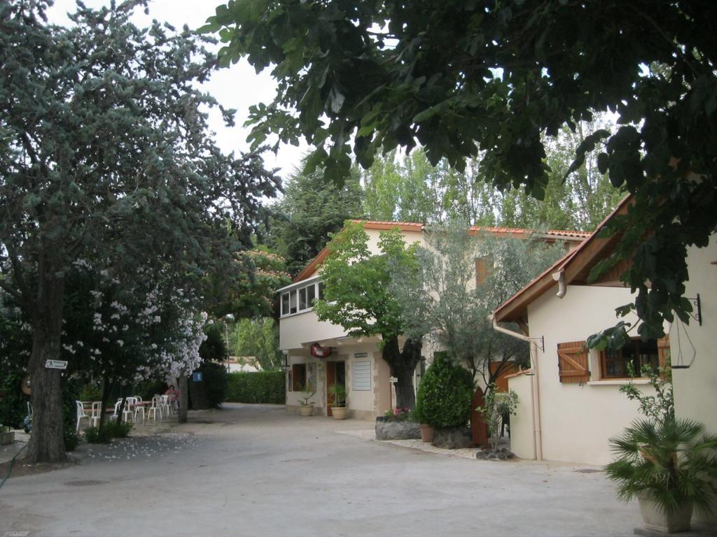 Camping Le Rebau Montblanc Dış mekan fotoğraf